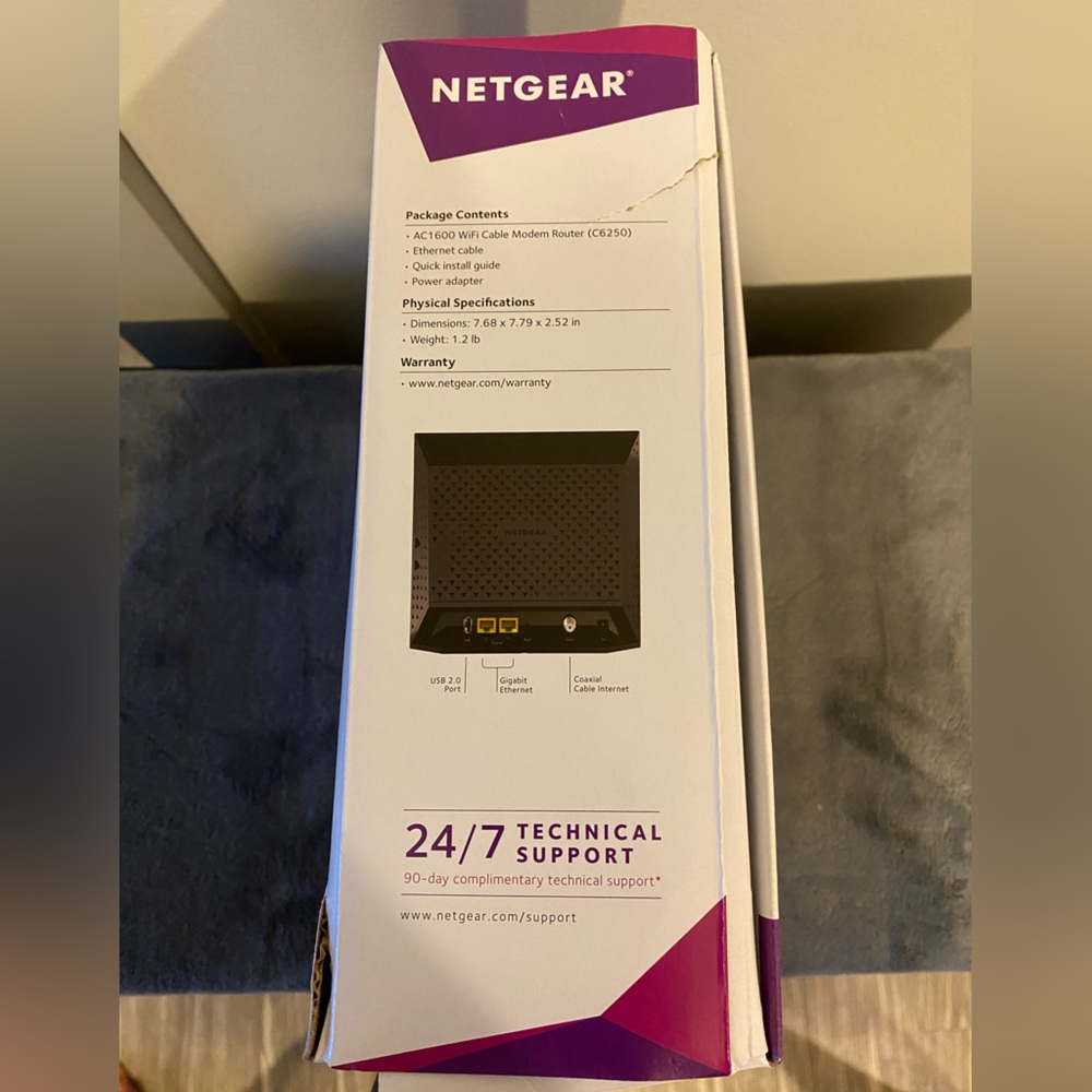 NetGear AC1600 Wi-fi Cable Modem Router (Model C6250) - Picture 5 of 11